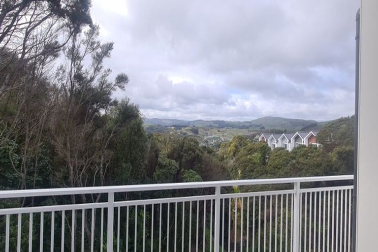 Photo of property in 20 Tai Lane, Whitby, Porirua, 5024