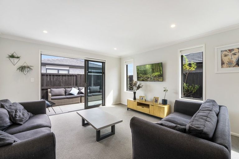 Photo of property in 5 Tamapahore Boulevard, Papamoa Beach, Papamoa, 3118