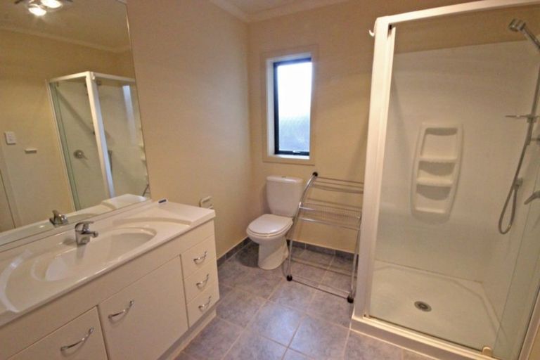 Photo of property in 10a Stewart Crescent, Hokowhitu, Palmerston North, 4410