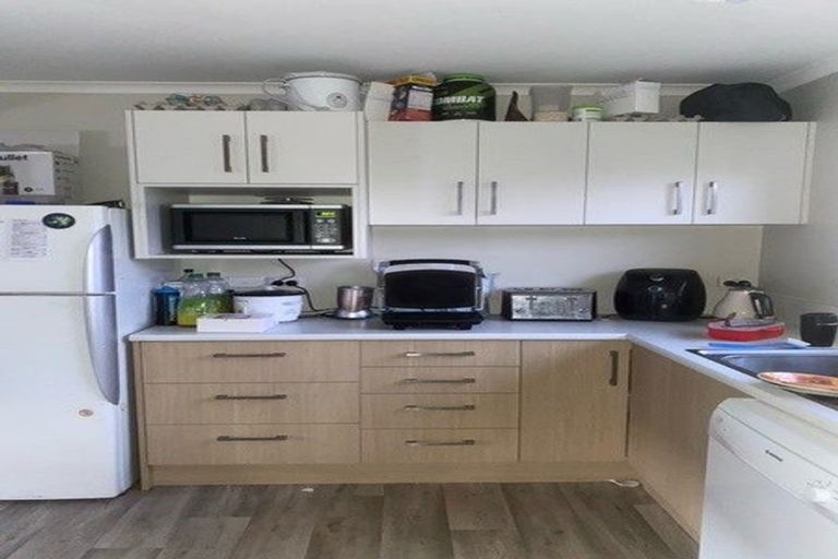 Photo of property in 8 Inverness Avenue, Hamilton East, Hamilton, 3216