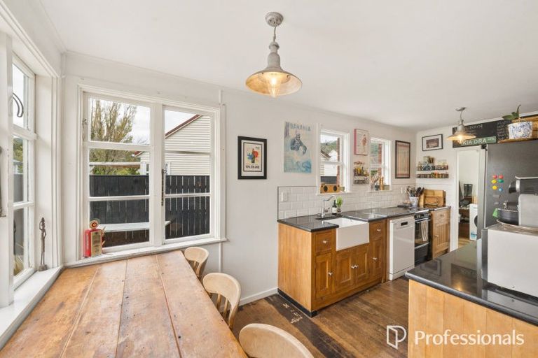 Photo of property in 6 Anson Grove, Naenae, Lower Hutt, 5011