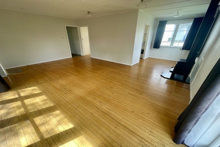 Photo of property in 65 Cruickshank Road, Clouston Park, Upper Hutt, 5018