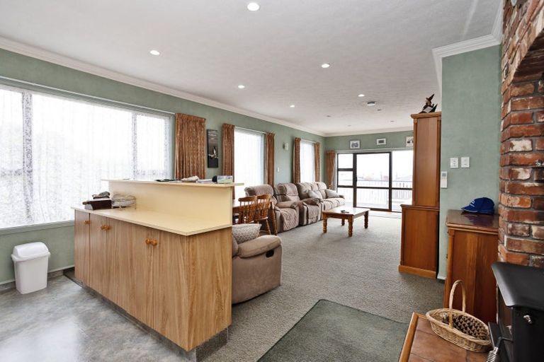 Photo of property in 236 Foyle Street, Bluff, 9814