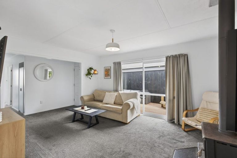 Photo of property in 60 Rosendale Avenue, Spotswood, New Plymouth, 4310