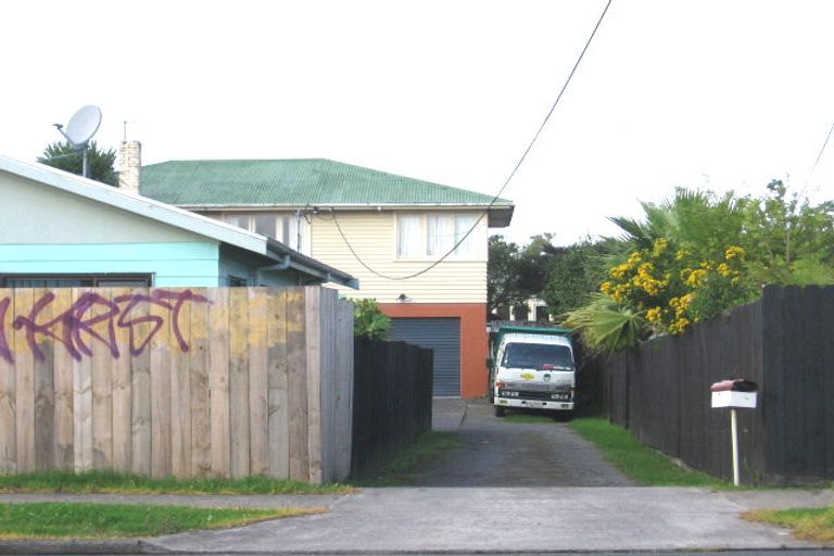 Photo of property in 30b Metcalfe Road, Ranui, Auckland, 0612