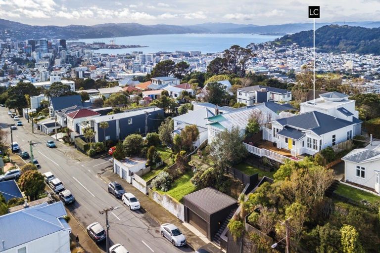 Photo of property in 41 Washington Avenue, Brooklyn, Wellington, 6021