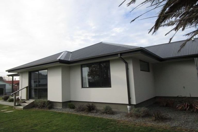 Photo of property in 2 Rowan Lane, Kaiapoi, 7630