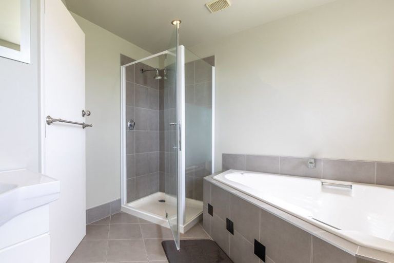 Photo of property in 2 Mclean Terrace, Waipukurau, 4200