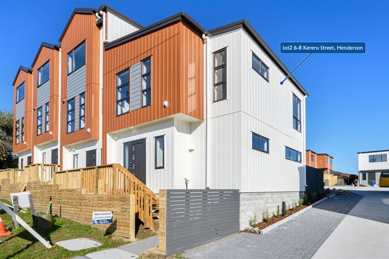 Photo of property in 3/6 Kereru Street, Henderson, Auckland, 0612