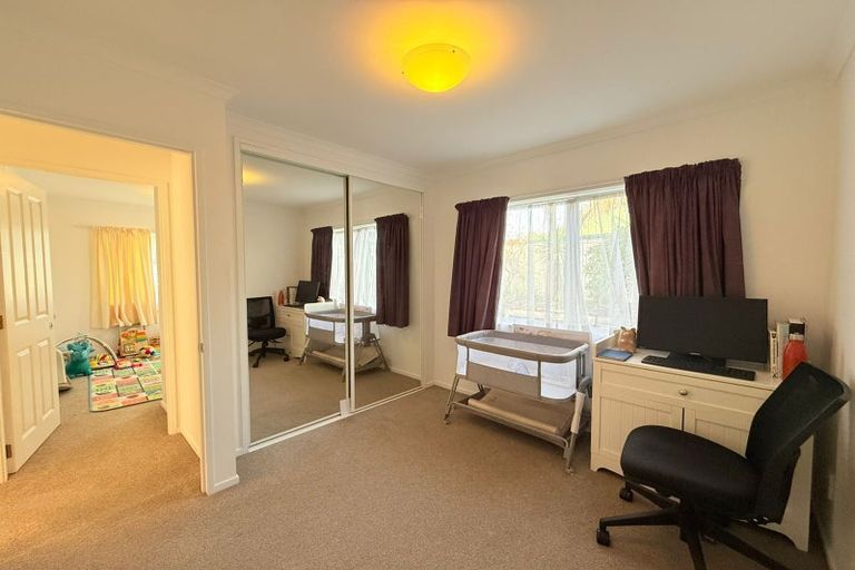 Photo of property in 3 Dunbarton Drive, Ranui, Auckland, 0612
