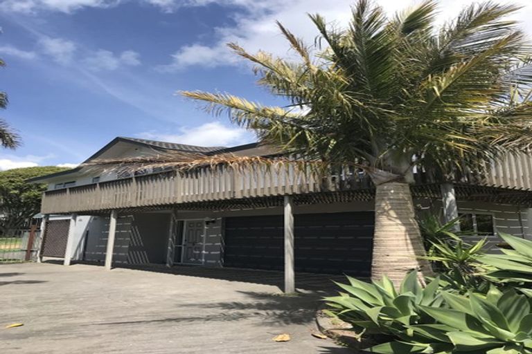 Photo of property in 35 Kestrel Heights, Arkles Bay, Whangaparaoa, 0932