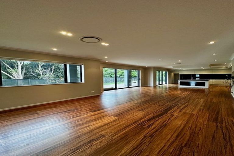 Photo of property in 100a Cyril French Drive, Flat Bush, Auckland, 2016