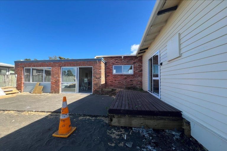 Photo of property in 1 Devon Road, Springvale, Whanganui, 4501