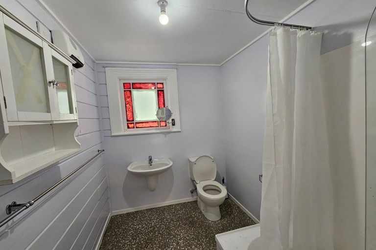 Photo of property in 32 Devon Street, Aro Valley, Wellington, 6021