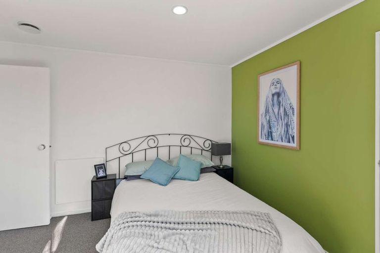 Photo of property in 123 Ravensdale Rise, Westmorland, Christchurch, 8025