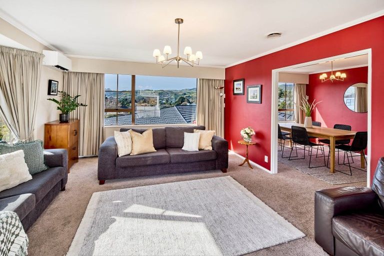 Photo of property in 8 Balliol Drive, Tawa, Wellington, 5028