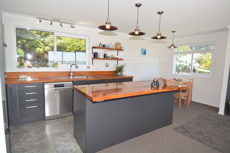Photo of property in 10 Elizabeth Street, Bluff, 9814