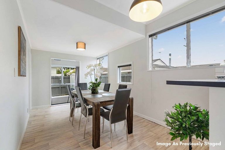 Photo of property in 9 Menary Street, Papakura, 2110