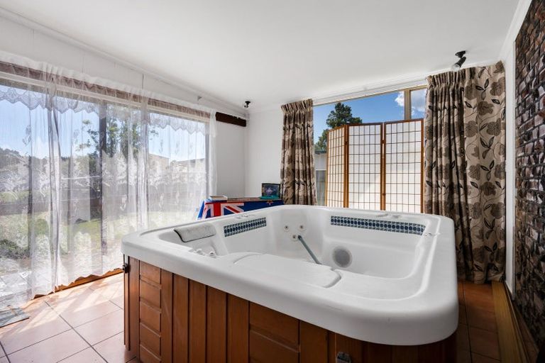 Photo of property in 8 Rewa Street, Inglewood, 4330