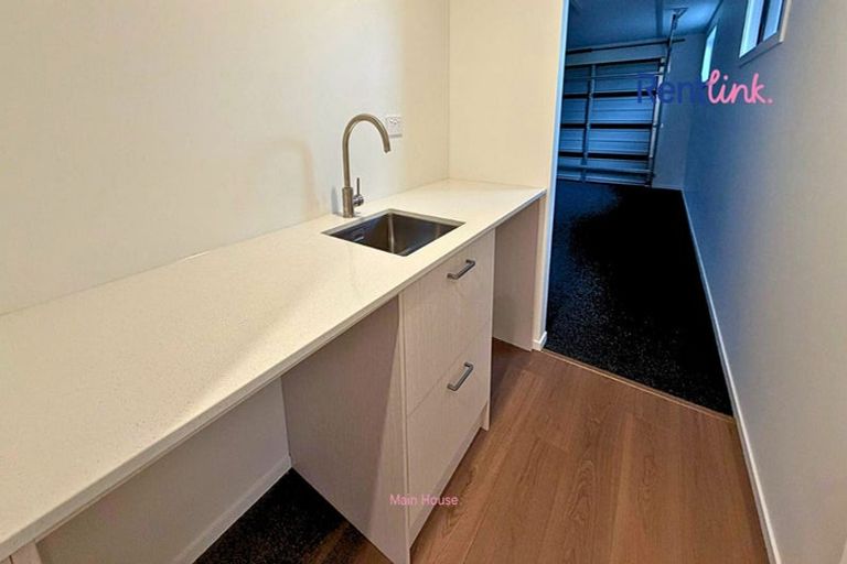 Photo of property in 85a Awataha Crescent, Pyes Pa, Tauranga, 3110