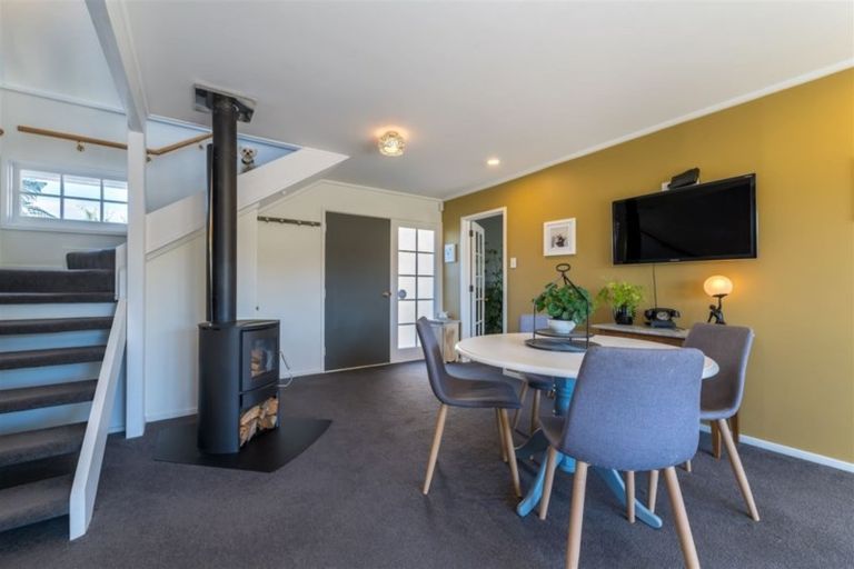 Photo of property in 207 Gordon Road, Mosgiel, 9024