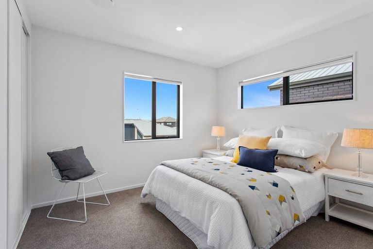 Photo of property in 3 Periko Way, Takanini, 2112