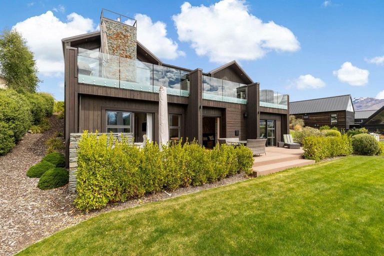 Photo of property in 12 Orford Drive, Jacks Point, Queenstown, 9371