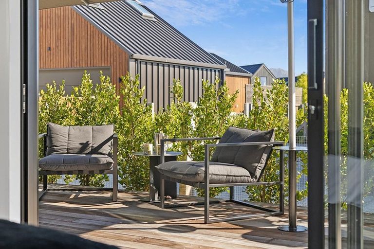 Photo of property in 21a Deans Drive, Wanaka, 9305