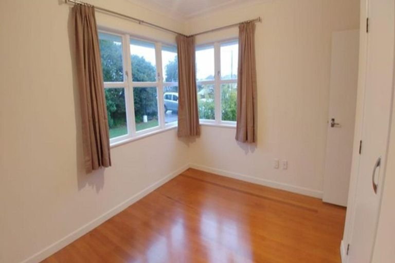 Photo of property in 17 Bleakhouse Road, Howick, Auckland, 2014