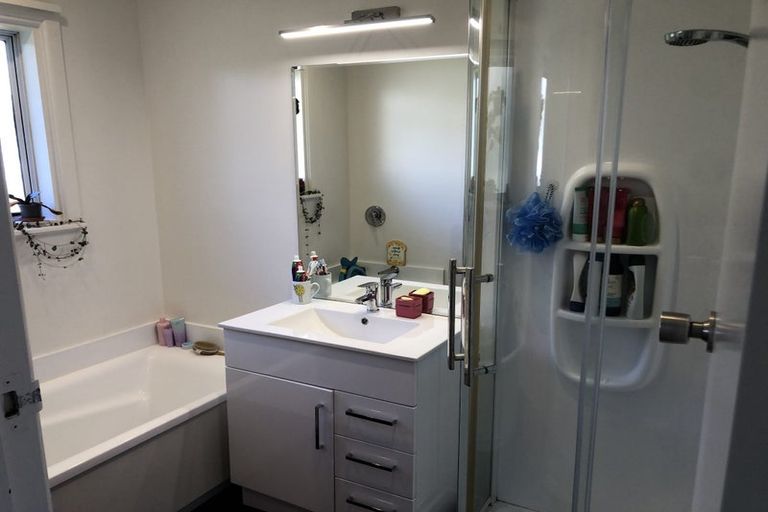 Photo of property in 54 Mark Avenue, Paparangi, Wellington, 6037