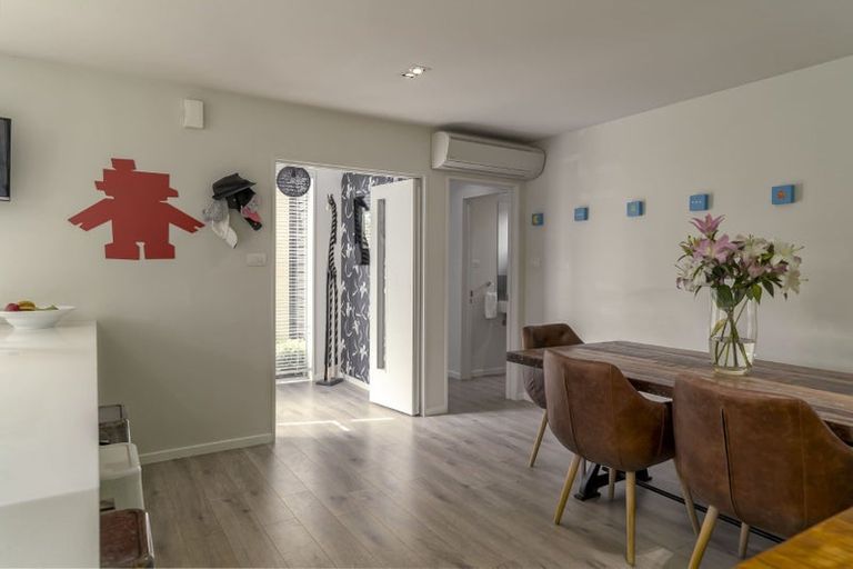 Photo of property in 97f Englefield Road, Northwood, Christchurch, 8051