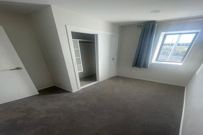 Photo of property in 3 Lemon Tree Lane, Flat Bush, Auckland, 2019