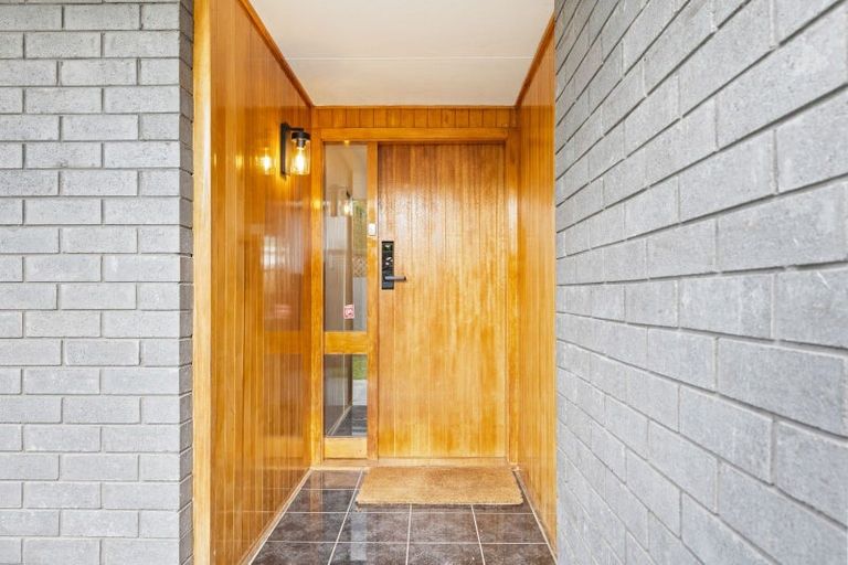 Photo of property in 130 Birdwood Avenue, Beckenham, Christchurch, 8023