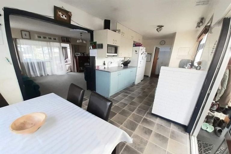 Photo of property in 7 Koromiko Avenue, Hawera, 4610