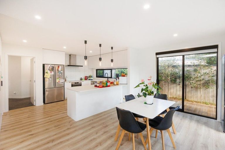 Photo of property in 23a Karina Terrace, Roslyn, Palmerston North, 4414