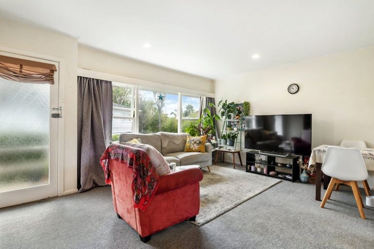 Photo of property in 18a Eversleigh Road, Belmont, Auckland, 0622