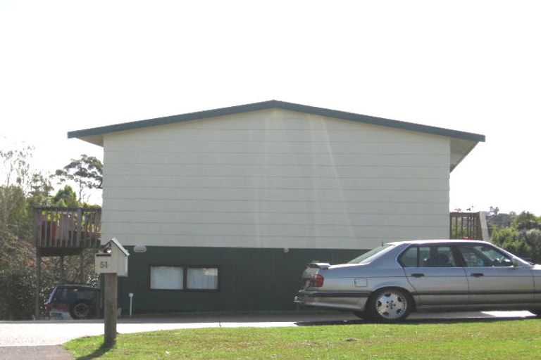 Photo of property in 51 Hindmarsh Street, Henderson, Auckland, 0612