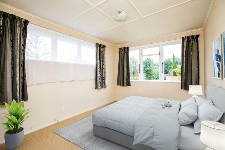 Photo of property in 41 Kummer Crescent, Masterton, 5810