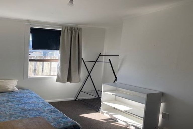 Photo of property in 35 Bay Street, Petone, Lower Hutt, 5012