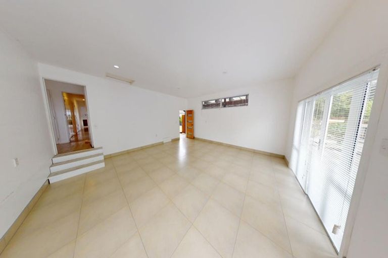 Photo of property in 21 Meadowbrook Drive, Cloverlea, Palmerston North, 4412