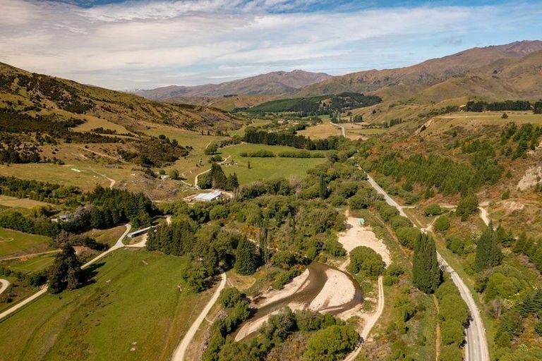 Photo of property in 478 Cardrona Valley Road, Wanaka, 9382
