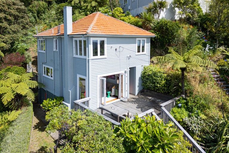Photo of property in 63 Farnham Street, Mornington, Wellington, 6021