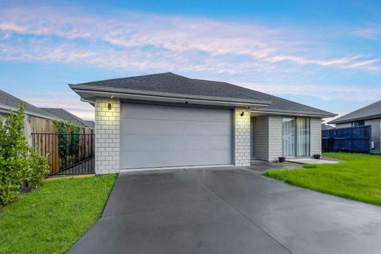 Photo of property in 5 Sujuan Close, Cambridge, 3434