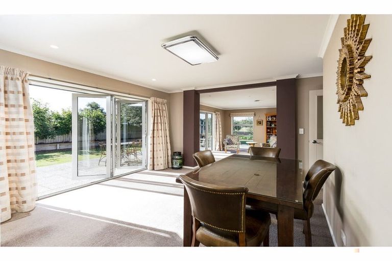 Photo of property in 200 High Street, Waimate, 7924