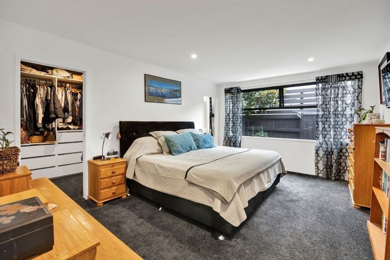 Photo of property in 23 Links Drive, Waiwhakaiho, New Plymouth, 4312