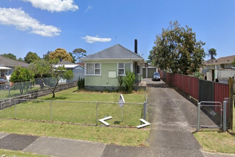 Photo of property in 4 Proctor Place, Mangere, Auckland, 2022