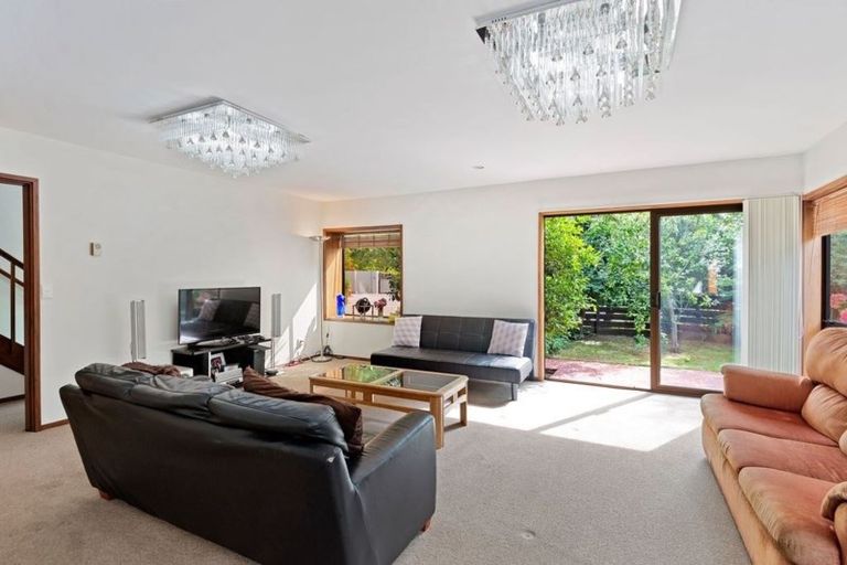 Photo of property in 14 Glandovey Road, Fendalton, Christchurch, 8052