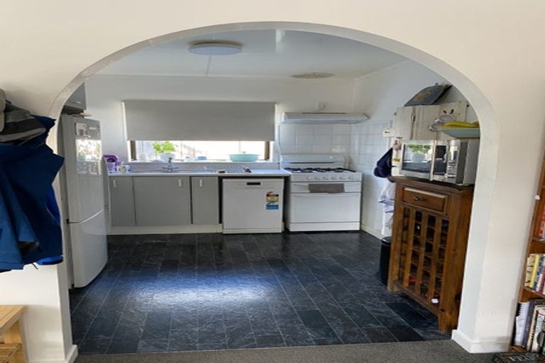 Photo of property in 67f1 Hector Street, Seatoun, Wellington, 6022