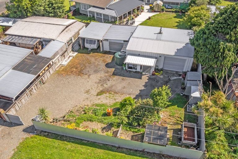 Photo of property in 1 Richardson Street, Woodville, 4920