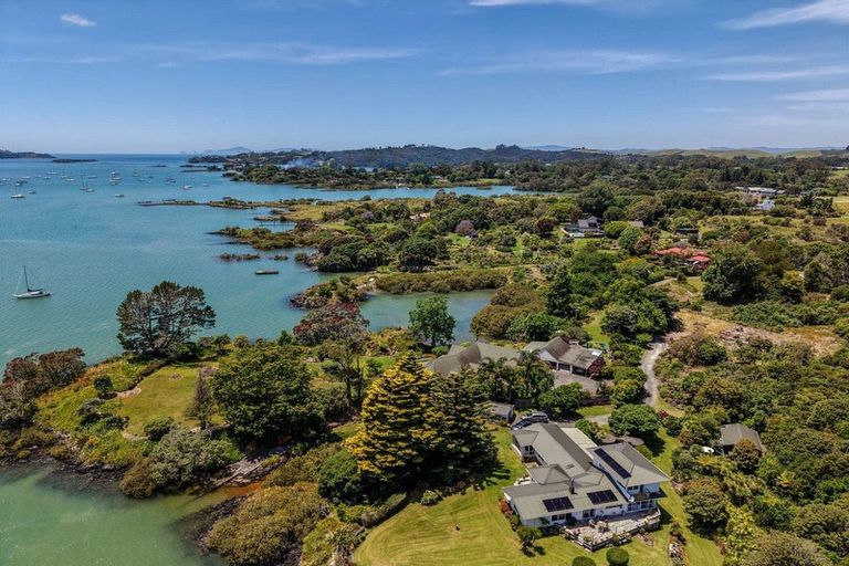 Photo of property in 92g Edmonds Road, Kerikeri, 0293